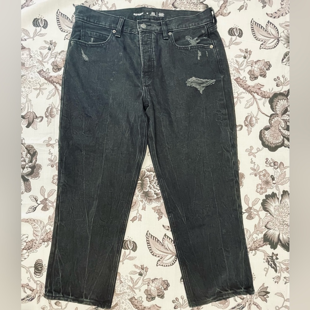 Old Navy Black Distressed Women's Jeans